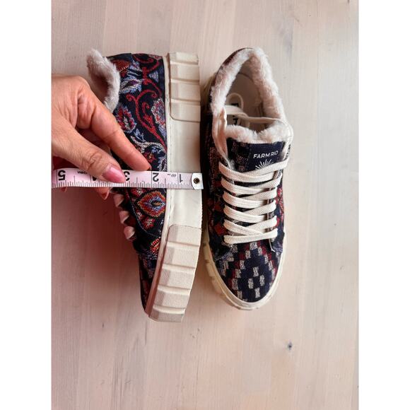 The Farm Rio Shoes Farm Rio Platform Sneakers Ainika Tapestry  size 8.5 - Picture 7 of 11